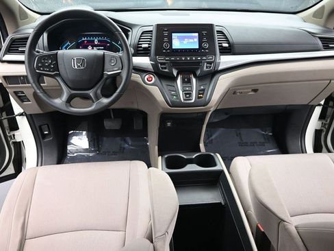 Used 2019 Honda Odyssey LX image 14