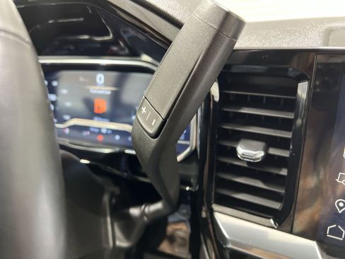 Used 2023 GMC Sierra 1500 SLE AWD/4WD image 20
