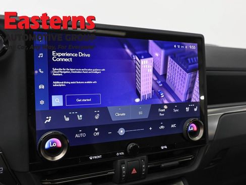 Used 2024 Lexus GX 550 w/ Cold Area Package AWD/4WD image 19