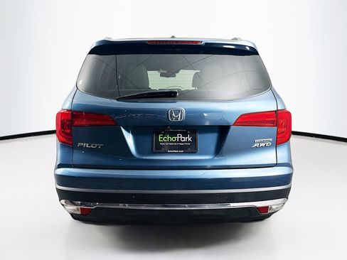 Used 2018 Honda Pilot Touring image 7