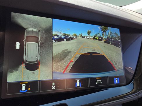 Used 2023 Buick Envision Avenir image 20