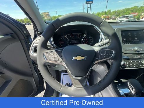 Certified 2024 Chevrolet Equinox LT FWD image 17