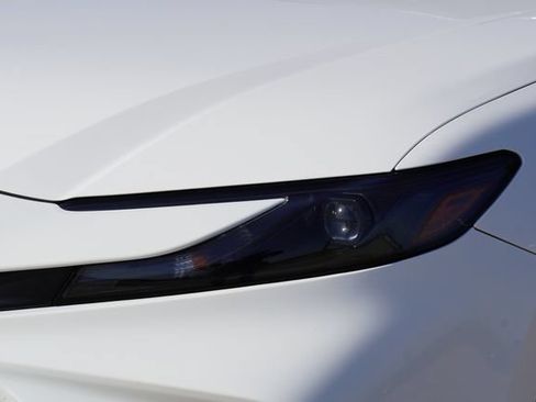 Used 2026 Toyota Camry LE w/ Convenience Package FWD image 4