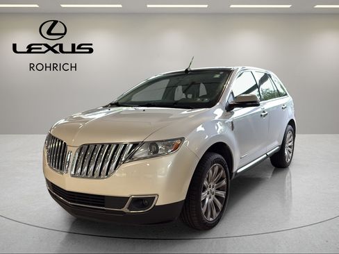 Used 2015 Lincoln MKX AWD w/ Equipment Group 102A image 1