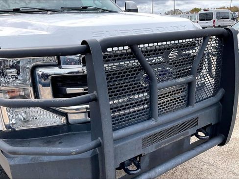 Certified 2020 Ford F250 Lariat w/ Lariat Value Package image 34