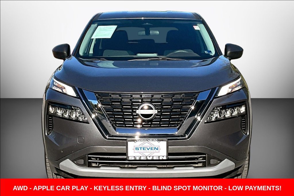 Used 2023 Nissan Rogue S AWD/4WD image 2