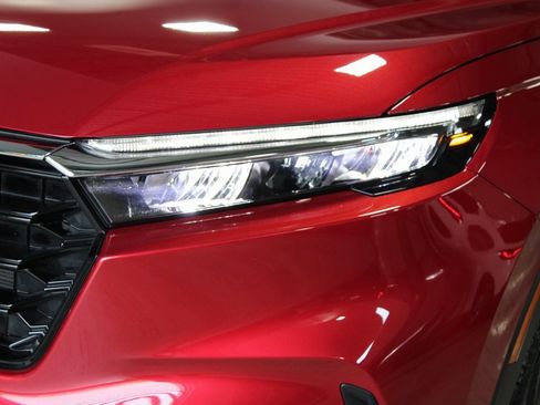 Used 2025 Honda CR-V EX image 2
