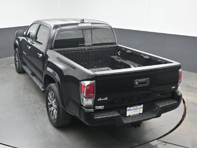 Used 2022 Toyota Tacoma Limited AWD/4WD image 39