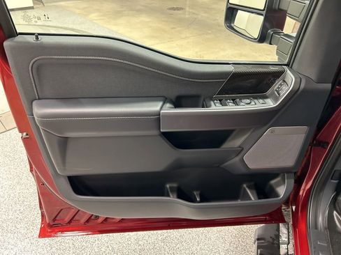 Used 2025 Ford F250 Lariat w/ Lariat Ultimate Package image 12
