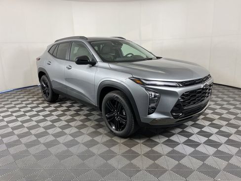 New 2026 Chevrolet Trax ACTIV w/ Sunroof Package image 6