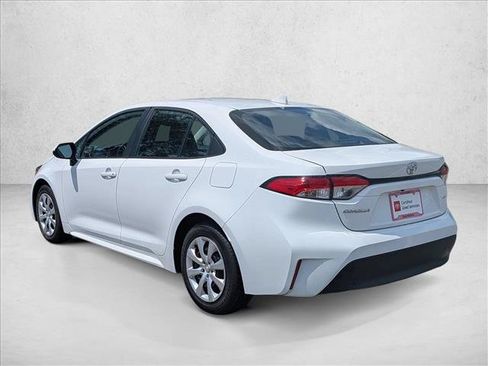 Used 2024 Toyota Corolla LE FWD image 7