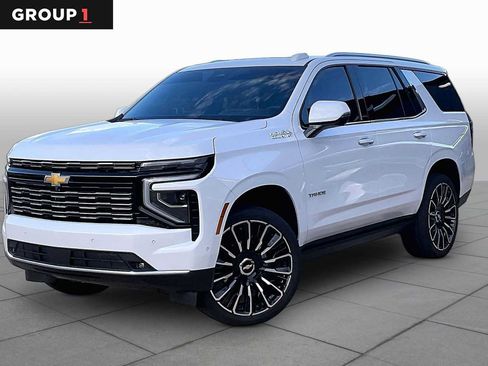 Used 2026 Chevrolet Tahoe High Country AWD/4WD image 1