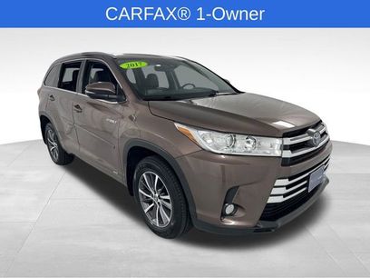 Used 2017 Toyota Highlander XLE