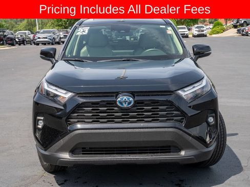 Used 2023 Toyota RAV4 XLE Premium AWD/4WD image 2