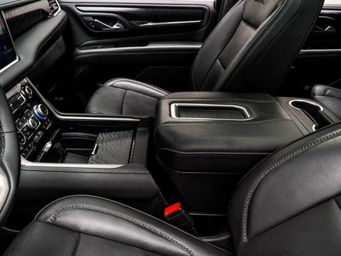 Used 2024 GMC Yukon Denali image 20