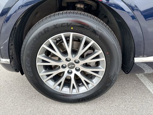 Used 2024 Genesis GV80 2.5T image 18