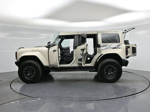 Used 2025 Ford Bronco Raptor AWD/4WD image 32