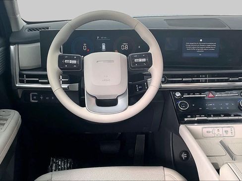 Used 2024 Hyundai Santa Fe SEL FWD image 6
