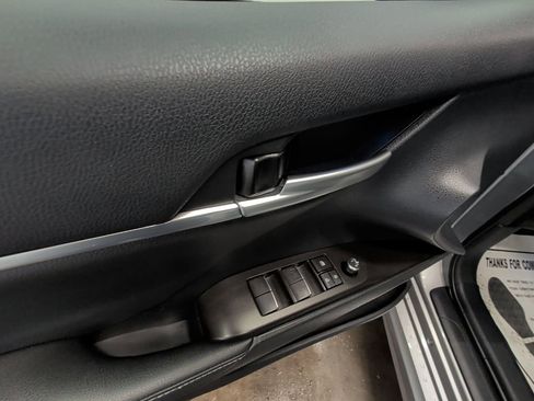 Used 2024 Toyota Camry XSE image 12