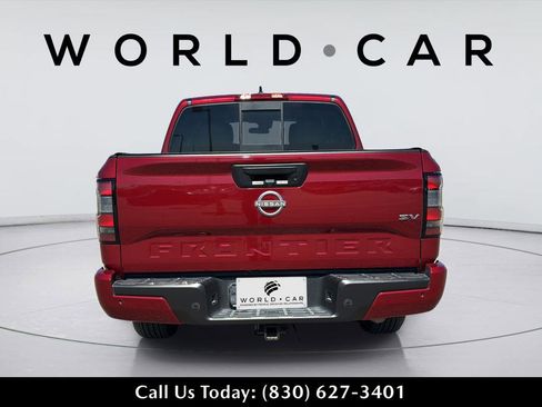 Used 2022 Nissan Frontier SV image 14