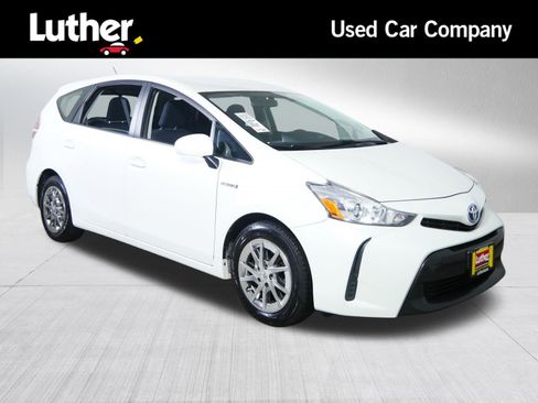 Used 2016 Toyota Prius V Two FWD image 1