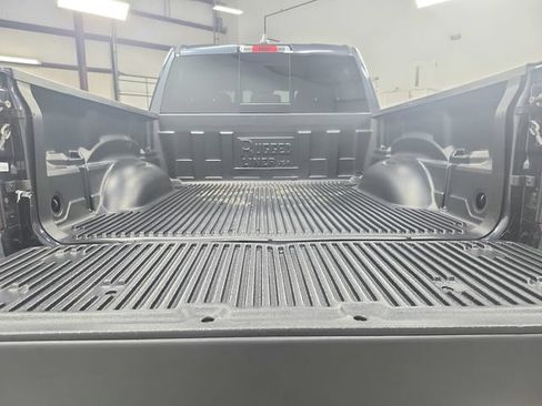 Used 2021 RAM 1500 Big Horn AWD/4WD image 44