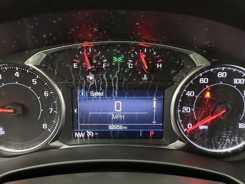 Used 2023 GMC Terrain SLE w/ Driver Convenience Package image 10