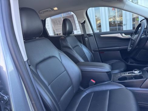 Used 2022 Ford Escape SEL image 44