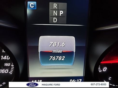 Used 2019 Mercedes-Benz GLC 300 4MATIC image 27