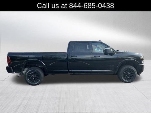 New 2025 RAM 2500 Limited AWD/4WD image 4