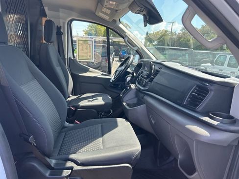 Used 2024 Ford Transit 250 Low Roof w/ Exterior Upgrade Package RWD image 21