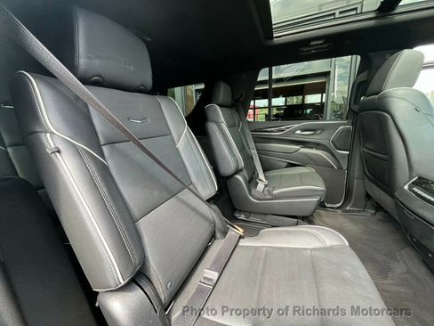 Used 2022 Cadillac Escalade Sport image 21