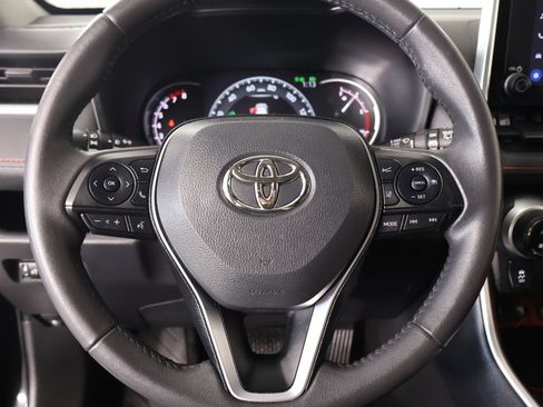 Used 2024 Toyota RAV4 Adventure AWD/4WD image 3