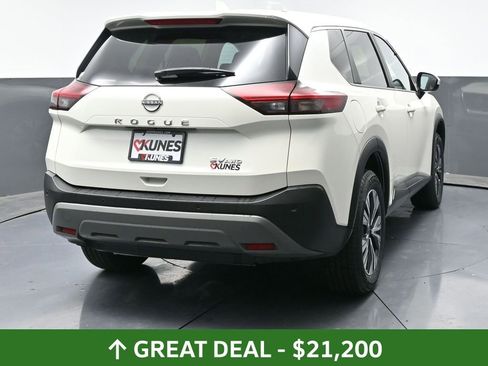Used 2023 Nissan Rogue SV AWD/4WD image 13