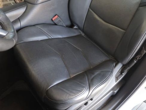 Used 2015 Cadillac Escalade Premium image 27