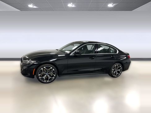 Used 2026 BMW 330i Sedan w/ Convenience Package RWD image 19