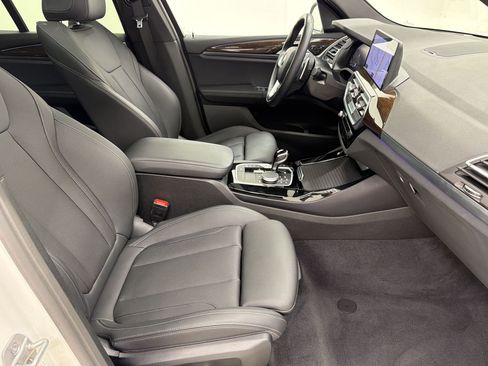 Used 2024 BMW X3 xDrive30i w/ Premium Package w/ZPA AWD/4WD image 23