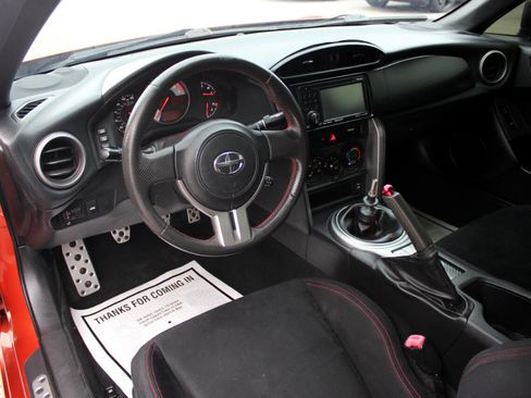 Used 2013 Scion FR-S image 18