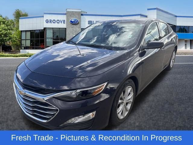 Used 2025 Chevrolet Malibu LT FWD image 1