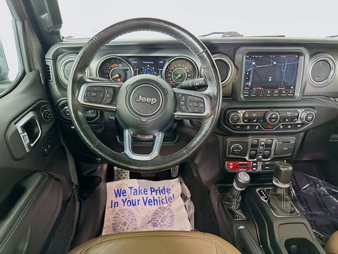 Used 2023 Jeep Gladiator Rubicon w/ LED Lighting Group image 21