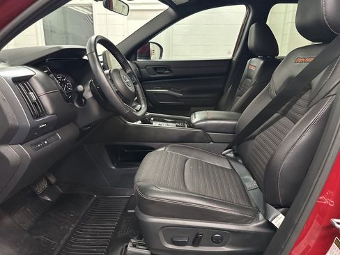 Used 2024 Nissan Pathfinder Rock Creek AWD/4WD image 21