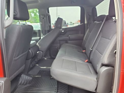 Certified 2025 Chevrolet Silverado 1500 Custom Trail Boss w/ LPO, Dark Essentials Package AWD/4WD image 13