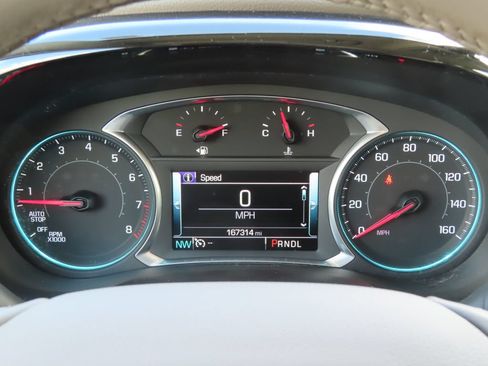 Used 2019 Chevrolet Traverse LT w/ LT Premium Package AWD/4WD image 23