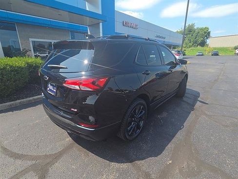 Used 2022 Chevrolet Equinox RS AWD/4WD image 5