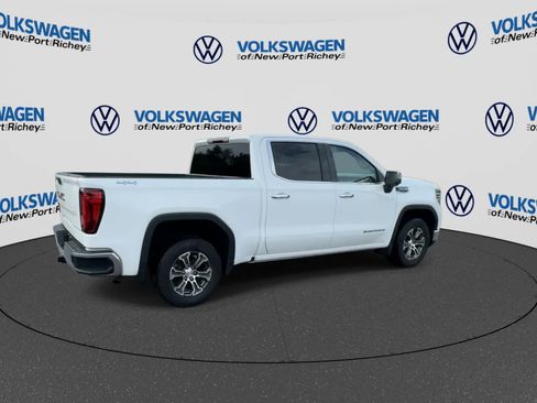 Used 2025 GMC Sierra 1500 SLT AWD/4WD image 8