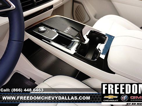 New 2026 Buick Enclave Sport Touring w/ Power Package image 33