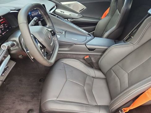 Used 2023 Chevrolet Corvette Stingray Preferred Cpe w/ Z51 Performance Package image 19