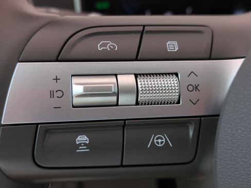 Certified 2025 Hyundai Sonata SEL FWD image 19