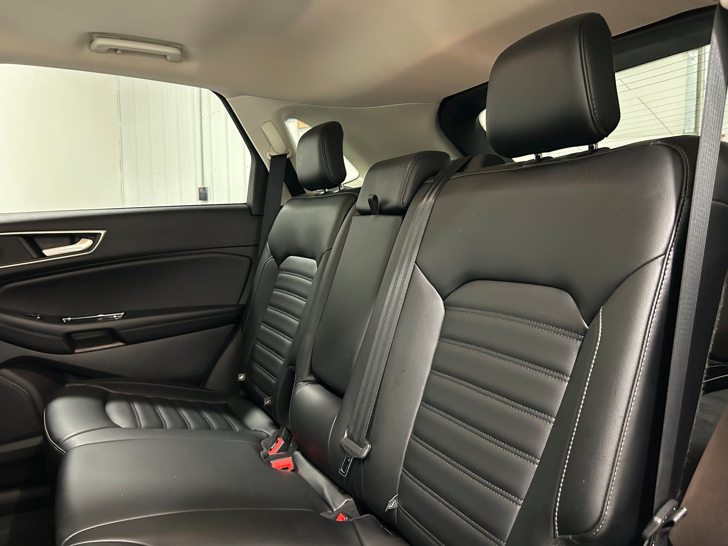 Used 2019 Ford Edge SEL w/ Equipment Group 201A AWD/4WD image 29