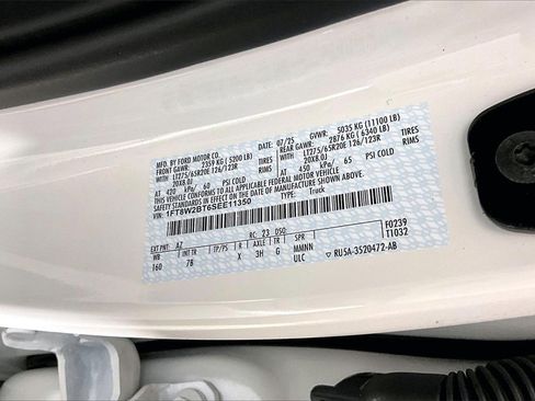 Used 2025 Ford F250 Platinum image 26